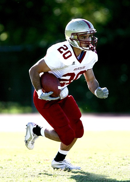 全市场：时隔半年后那不勒斯再次关注加纳乔，愿报价4500万欧