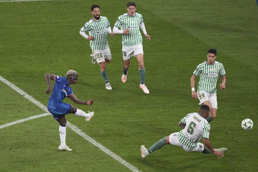 德甲500场里程碑，35岁霍村门将鲍曼成德甲历史第14位达成者